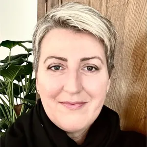Rebecca Smith avatar